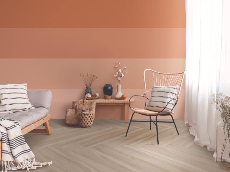 Sala rústica con colores coral