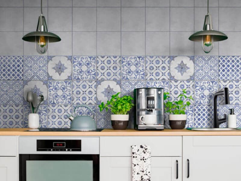 Cocina ibérica con pared Portugalia